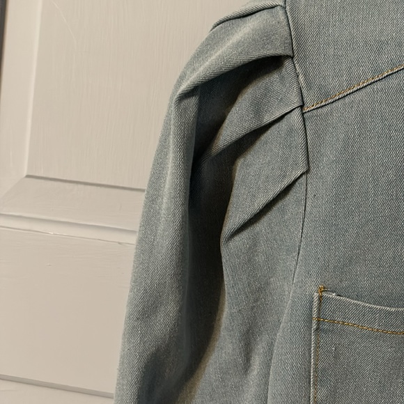 Aaron & Amber Denim Long Sleeve Shirt - Picture 4 of 10